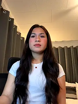 ZoeyJohnson online show from October 24, 8:00 am