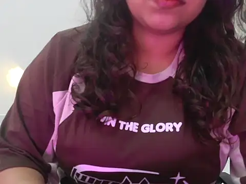 Snapshot of _Ameera_ chatting on November 6, 3:02 pm Ameera online show from November 6, 3:02 pm