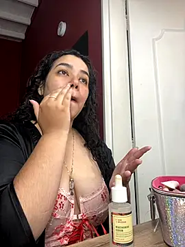 krisstenSantos online show from October 5, 1:53 pm