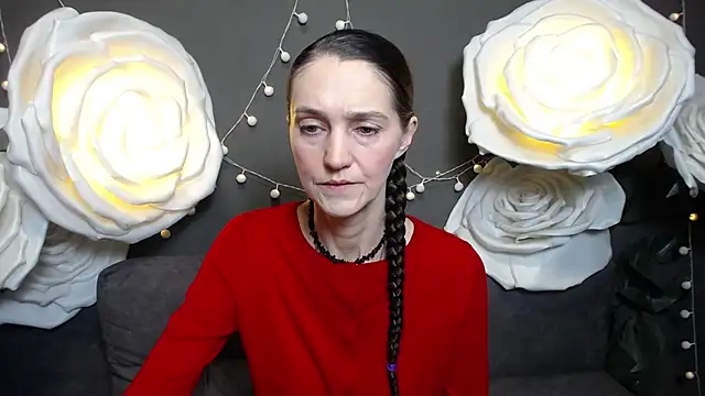 Snapshot of TayaFinch chatting on November 17, 1:17 pm TayaFinch online show from November 17, 1:17 pm