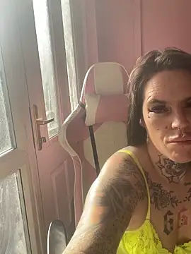 DIRTY PAISLEY X online show from October 29, 1:57 pm