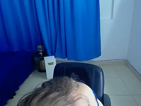 Cordelia Perlman online show from December 13, 8:25 pm