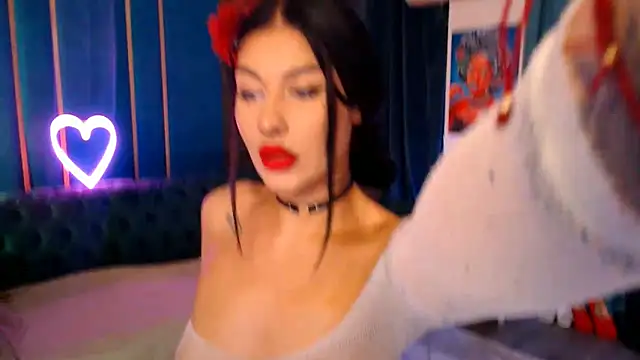 SuzanStacks online show from October 23, 6:02 am