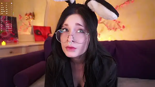 DarcyAspacio online show from March 18, 11:13 am