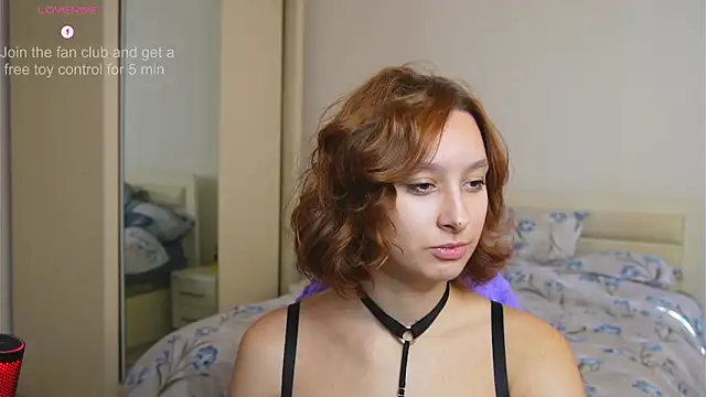 LilyannRosse online show from October 14, 7:09 am