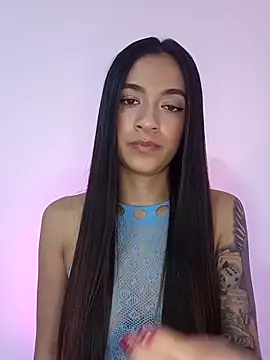 Snapshot of MiQeilaSweet chatting on December 3, 11:36 pm MiQeilaSweet online show from December 3, 11:36 pm