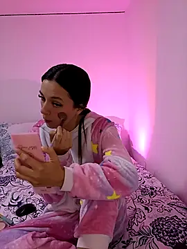 MiQeilaSweet online show from March 25, 6:14 pm