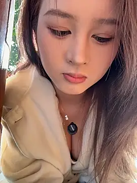 Snapshot of yuki_june chatting on January 15, 8:19 am yuki june online show from January 15, 8:19 am