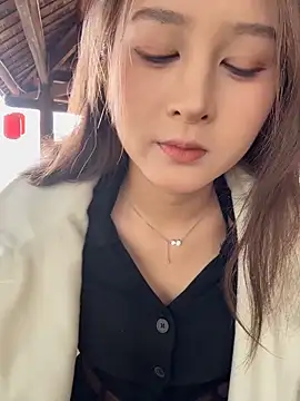 Snapshot of yuki_june chatting on January 17, 7:46 am yuki june online show from January 17, 7:46 am