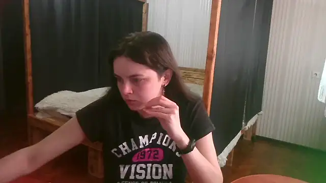 EthelsLover online show from February 23, 11:40 am