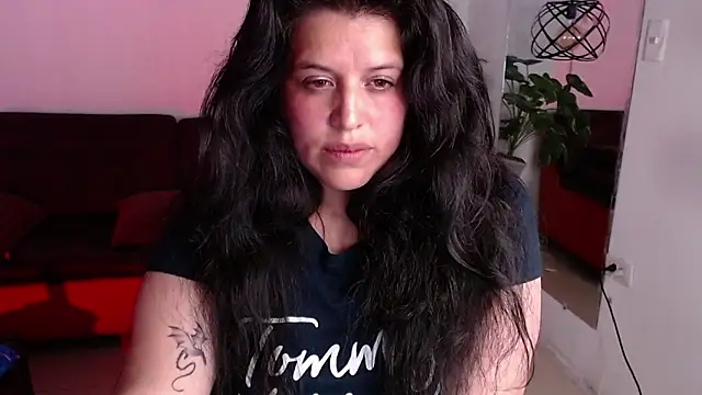 Snapshot of Andrea_secret_ chatting on September 16, 5:58 pm Andrea secret online show from September 16, 5:58 pm