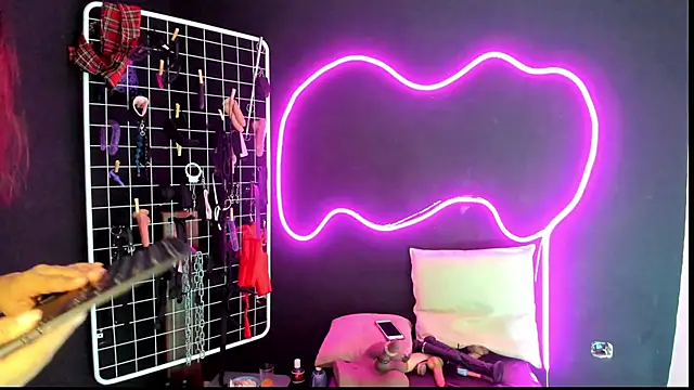 Mistress Megan BDSM online show from November 4, 8:08 pm