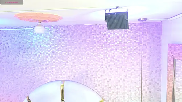 Snapshot of paulina_cano chatting on October 6, 7:11 pm paulina cano online show from October 6, 7:11 pm