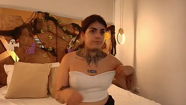 amelie  grace online show from October 10, 9:58 pm