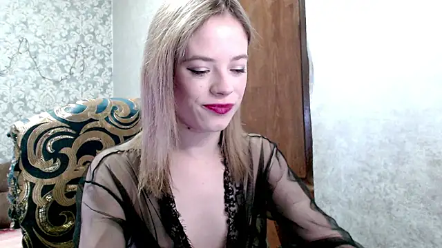 Snapshot of Kate__Loves chatting on February 4, 8:25 pm Kate Loves online show from February 4, 8:25 pm