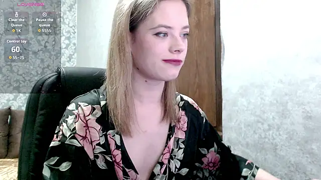 Snapshot of Kate__Loves chatting on February 11, 8:25 pm Kate Loves online show from February 11, 8:25 pm