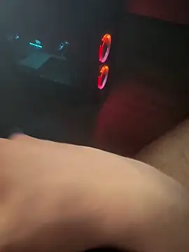 jstntz online show from April 5, 10:07 pm