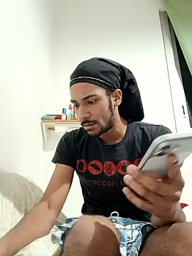 Snapshot of Mikaaa97 chatting on November 20, 6:02 am Mikaaa97 online show from November 20, 6:02 am