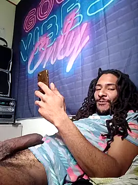 Mikaaa97 online show from February 19, 3:30 pm