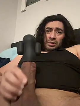 Snapshot of fifthbase007 chatting on February 19, 3:41 pm fifthbase007 online show from February 19, 3:41 pm