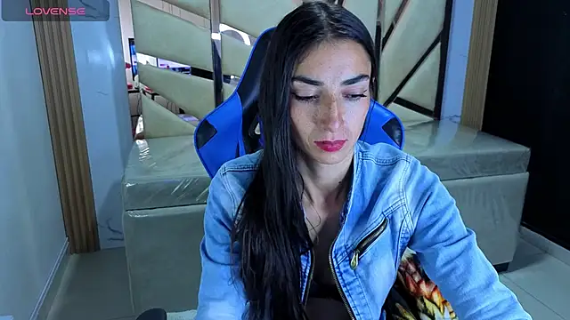 Maily a  online show from February 22, 3:07 am