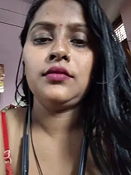 Jasmine Januja online show from May 25, 1:44 am