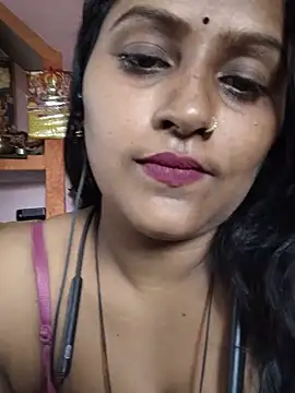 Jasmine Januja online show from May 26, 2:40 am