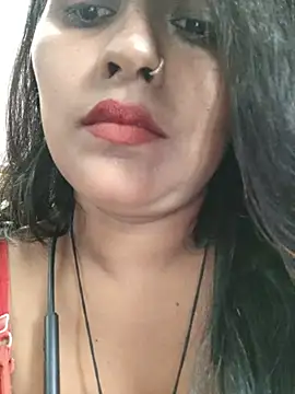 Snapshot of Jasmine_Januja chatting on July 7, 11:14 am Jasmine Januja online show from July 7, 11:14 am