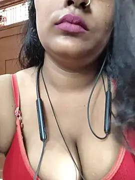 Snapshot of Jasmine_Januja chatting on July 12, 3:08 am Jasmine Januja online show from July 12, 3:08 am