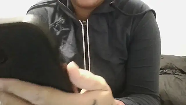 Snapshot of Dallasstar chatting on September 27, 3:00 am Dallasstar online show from September 27, 3:00 am