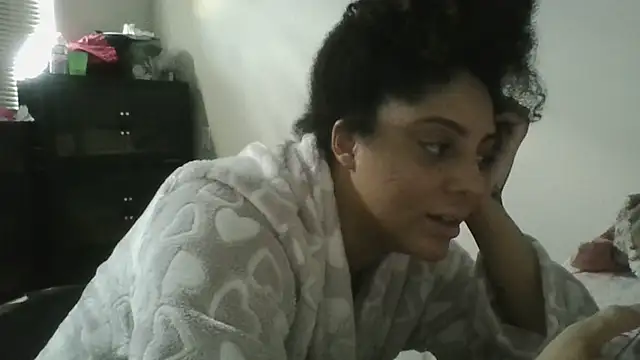 Snapshot of Dallasstar chatting on October 21, 7:58 pm Dallasstar online show from October 21, 7:58 pm