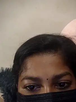 Snapshot of TAMIL_AMMUKUTTYY chatting on March 27, 9:32 am TAMIL AMMUKUTTYY online show from March 27, 9:32 am