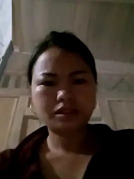 emly-xinh18 online show from September 30, 10:42 am