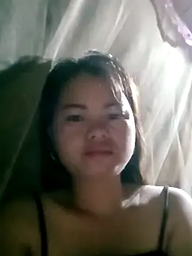 emly-xinh18 online show from October 8, 7:11 pm