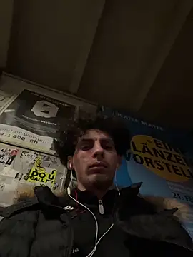 Albino1122 online show from February 21, 1:28 am