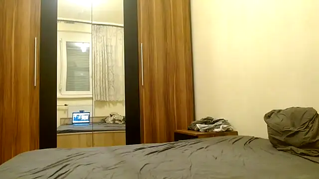 Snapshot of Squirtybaby0229 chatting on November 19, 5:13 pm Squirtybaby0229 online show from November 19, 5:13 pm