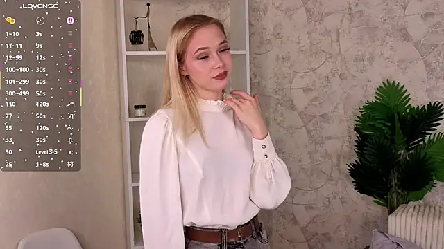 Snapshot of MarniOrdway chatting on October 7, 5:21 pm MarniOrdway online show from October 7, 5:21 pm