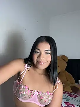 Natashaparker   online show from April 14, 8:59 pm