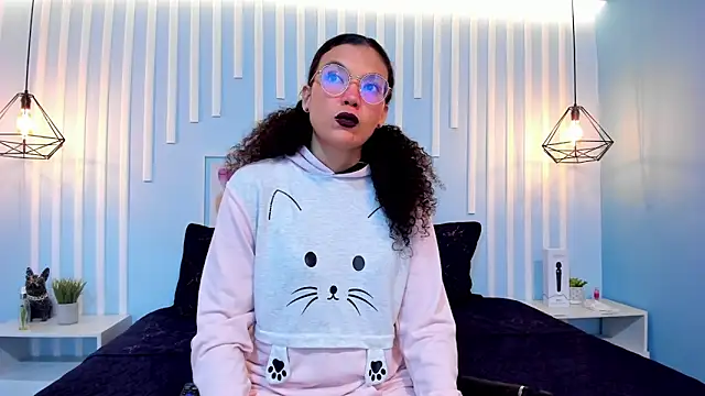 SweetStarr  online show from October 28, 12:19 pm