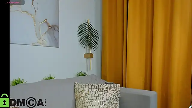 Erika Robertson online show from October 10, 8:24 am