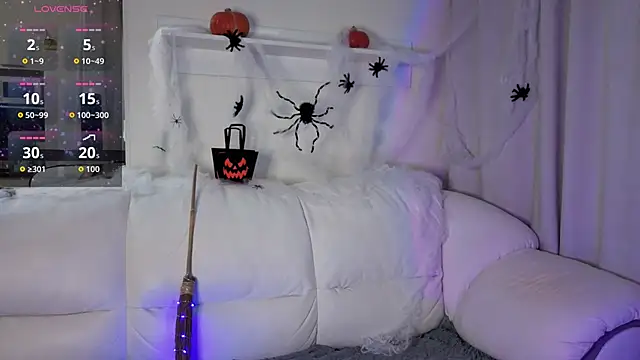 Snapshot of _Lua__ chatting on October 27, 1:26 pm Lua online show from October 27, 1:26 pm