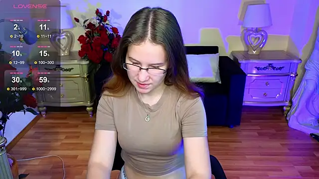 Lisa Roses online show from September 30, 4:17 am