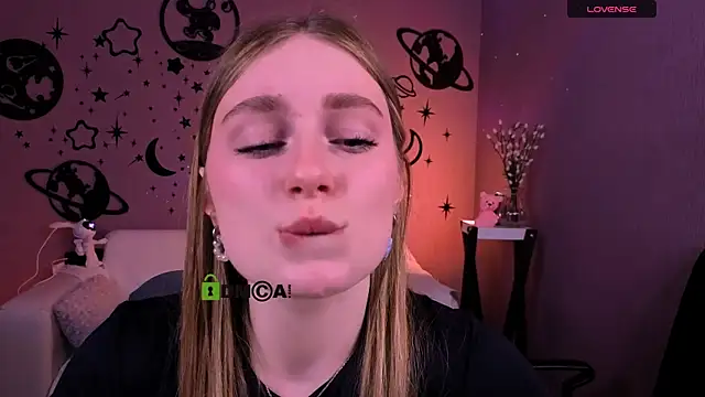 ariana ross7 online show from April 7, 7:25 pm