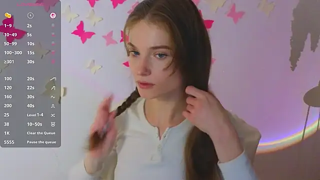 Snapshot of Katyaa_Lover chatting on December 1, 4:23 pm Katyaa Lover online show from December 1, 4:23 pm