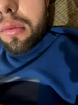 Snapshot of futsam653 chatting on November 29, 12:19 pm futsam653 online show from November 29, 12:19 pm