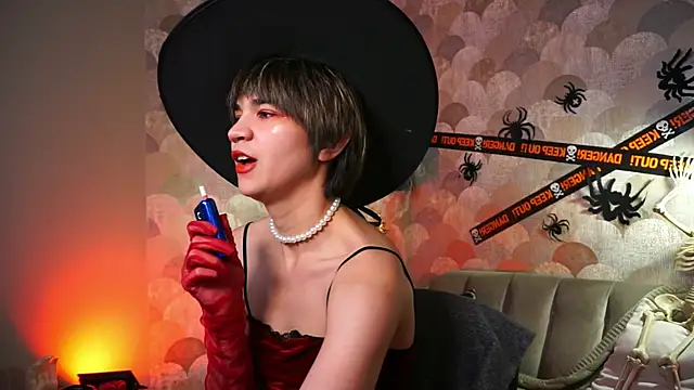 Snapshot of sandzu_ chatting on October 27, 8:24 pm sandzu  online show from October 27, 8:24 pm
