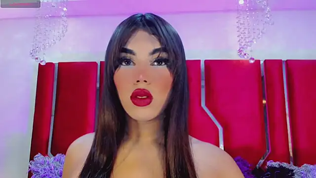 Snapshot of AithanaBlaze chatting on November 12, 11:10 am AithanaBlaze online show from November 12, 11:10 am