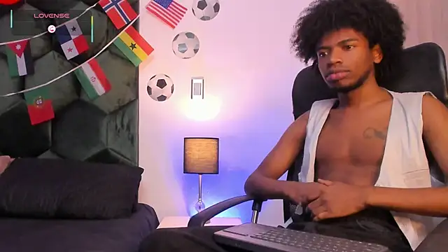 AllexJacob online show from June 12, 12:26 pm