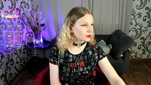 Snapshot of _Velvet_peach_ chatting on October 19, 12:06 pm Velvet peach online show from October 19, 12:06 pm