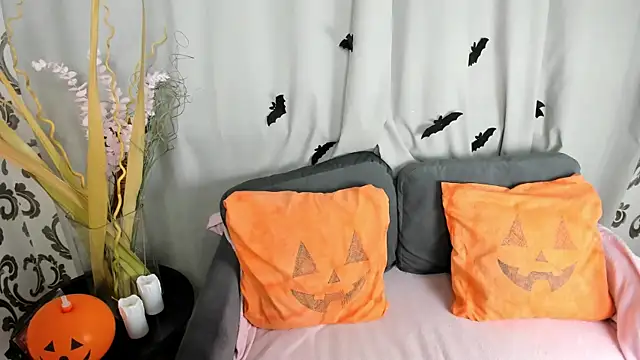 Snapshot of _Velvet_peach_ chatting on October 31, 5:19 am Velvet peach online show from October 31, 5:19 am